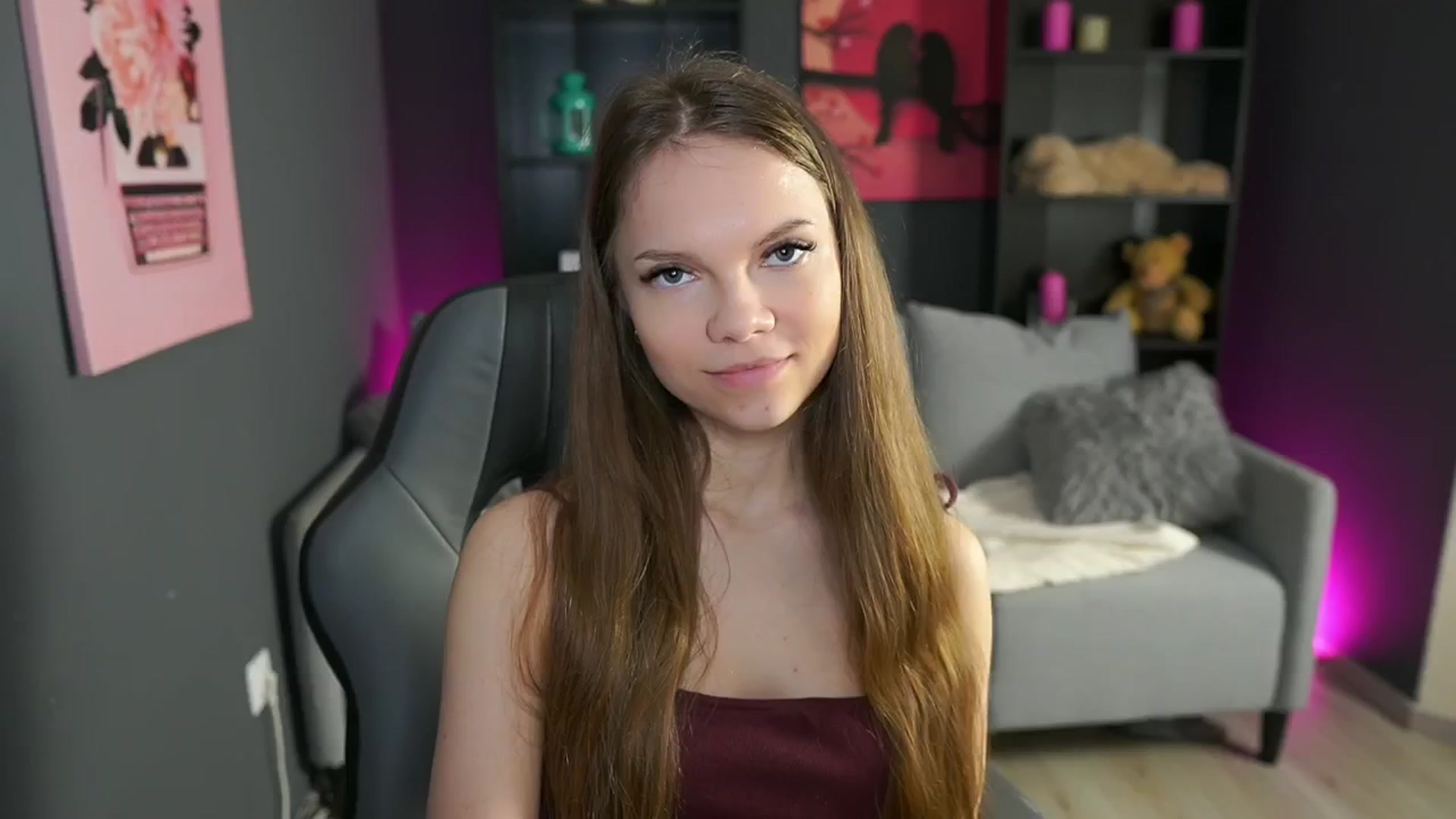 Gallery image thumbnail from Natasha_Malk's myfreecams stream on, 05/05/2024, 09:03 image 3 of 20