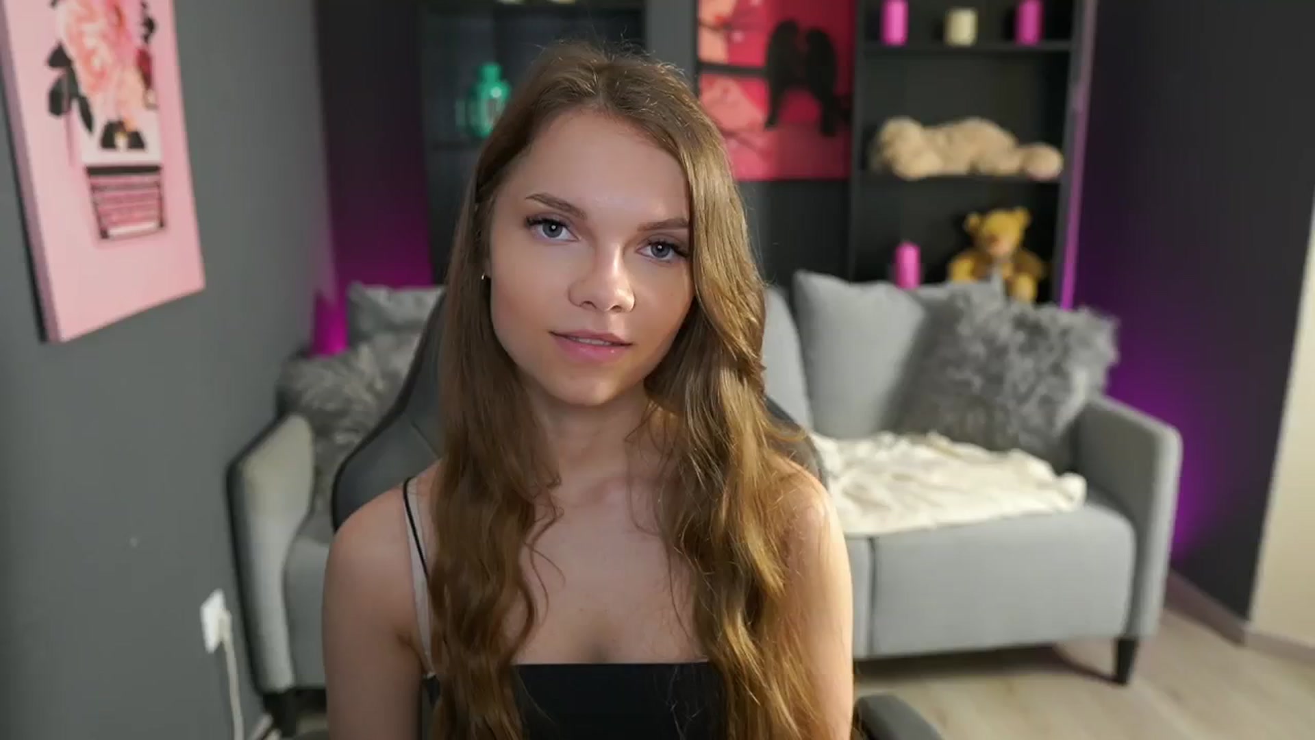 Gallery image thumbnail from Natasha_Malk's myfreecams stream on, 05/09/2024, 17:25 image 2 of 20