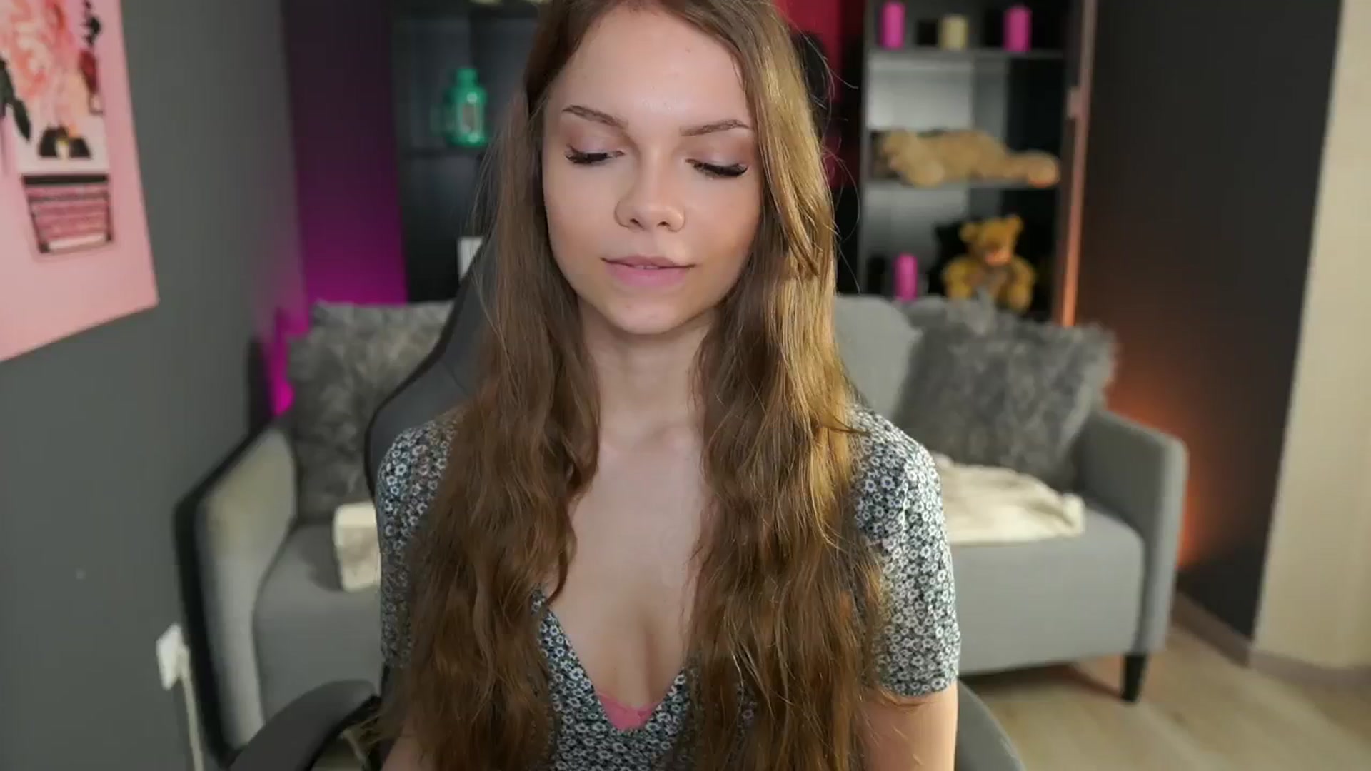 Gallery image thumbnail from Natasha_Malk's myfreecams stream on, 05/10/2024, 15:17 image 6 of 20