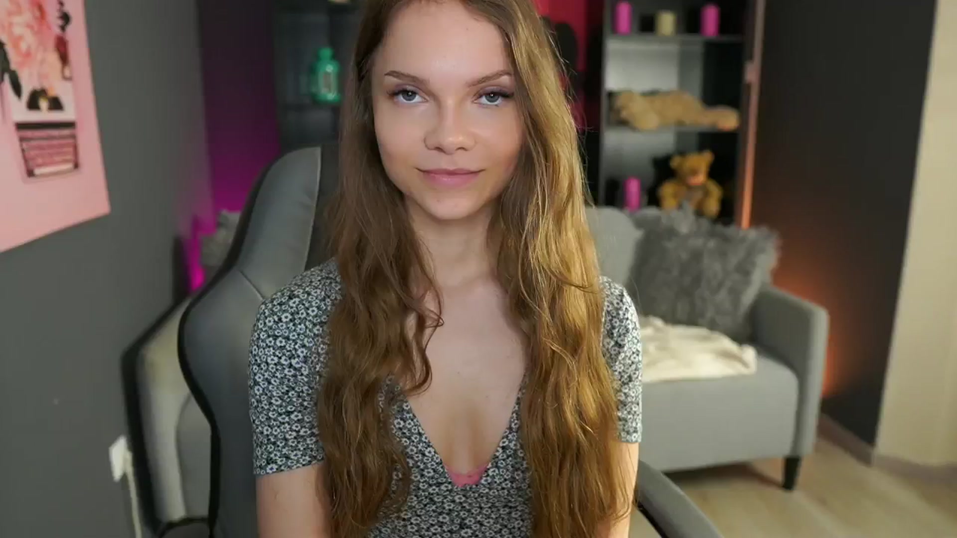 Gallery image thumbnail from Natasha_Malk's myfreecams stream on, 05/10/2024, 16:16 image 1 of 20