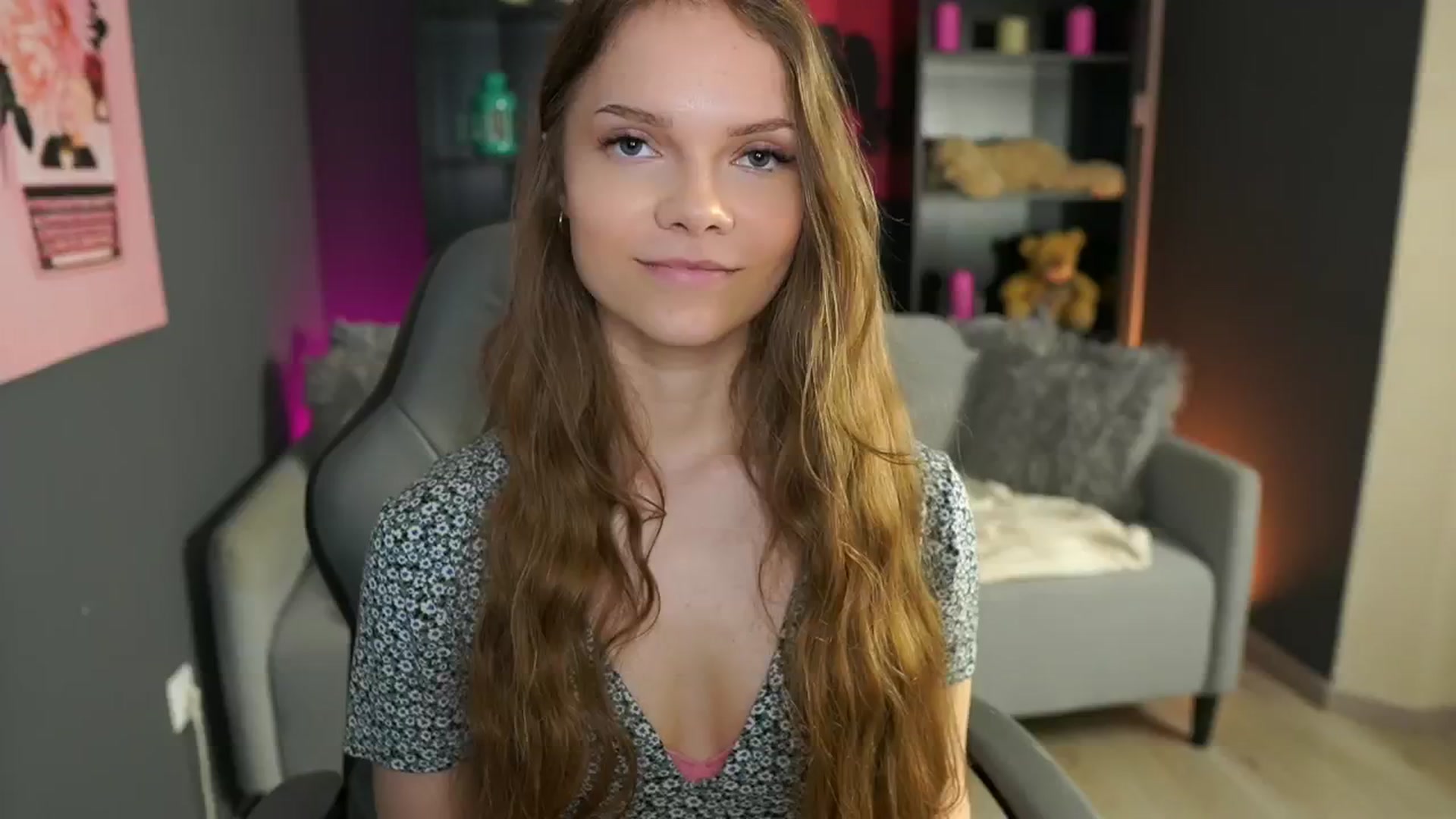Gallery image thumbnail from Natasha_Malk's myfreecams stream on, 05/10/2024, 16:16 image 3 of 20
