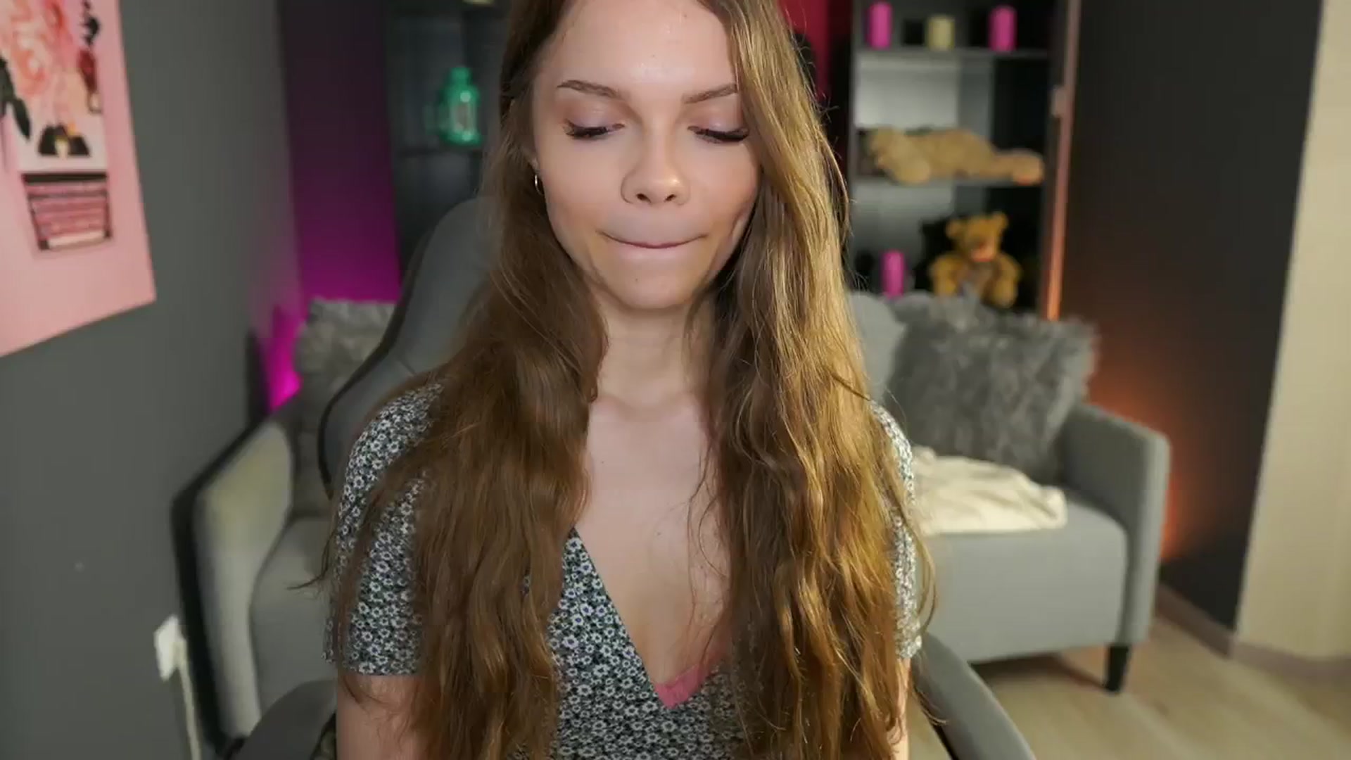 Gallery image thumbnail from Natasha_Malk's myfreecams stream on, 05/10/2024, 17:13 image 11 of 20