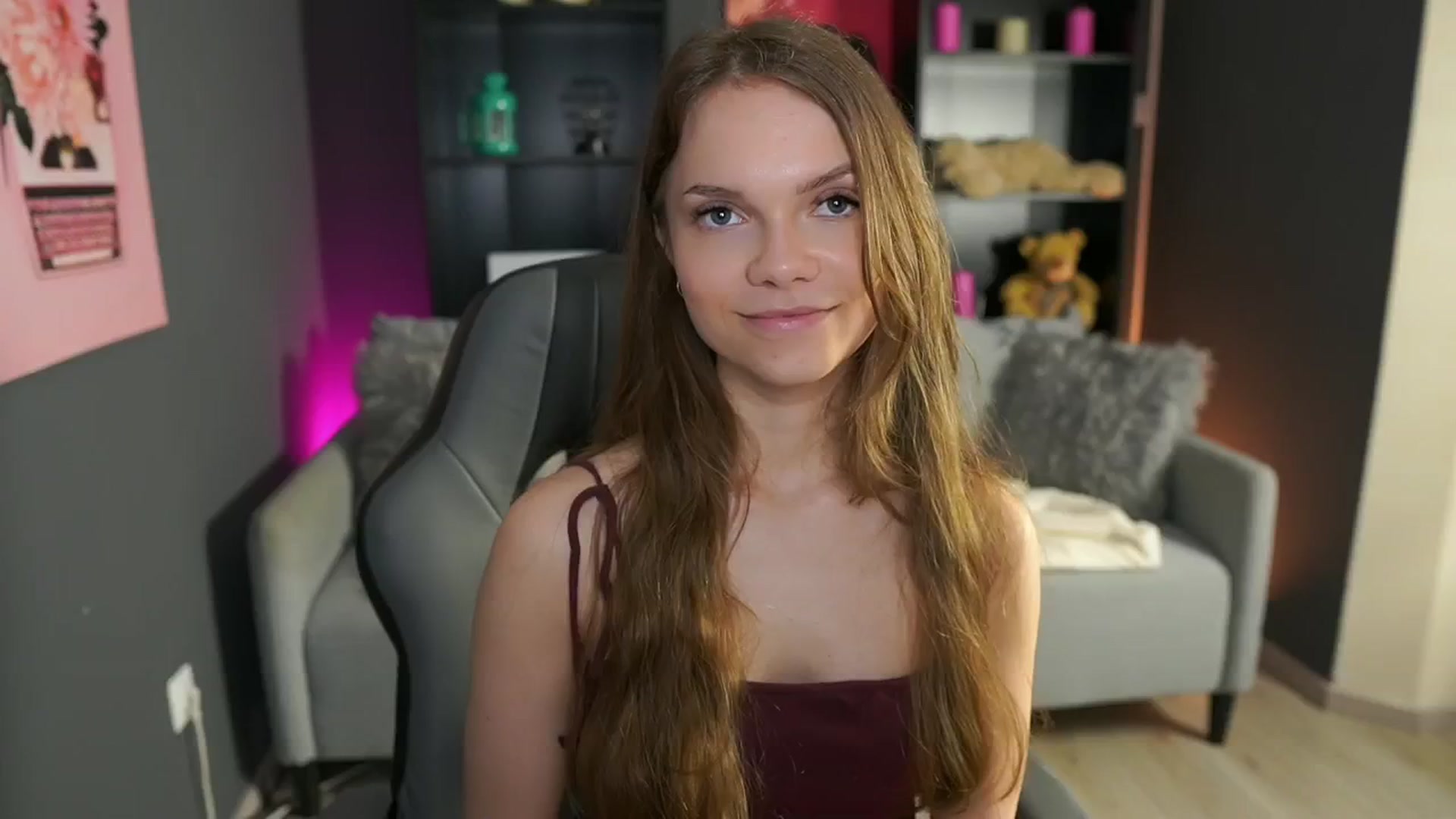 Gallery image thumbnail from Natasha_Malk's myfreecams stream on, 05/11/2024, 14:03 image 10 of 20