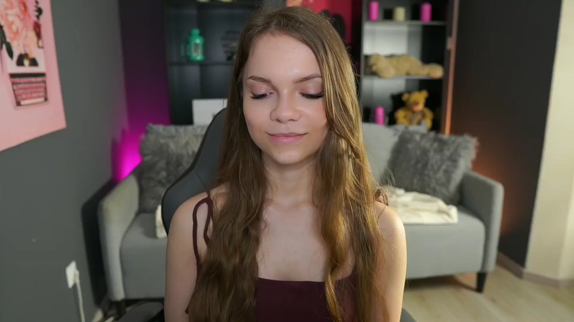 Gallery image thumbnail from Natasha_Malk's myfreecams stream on, 05/11/2024, 14:03 image 13 of 20