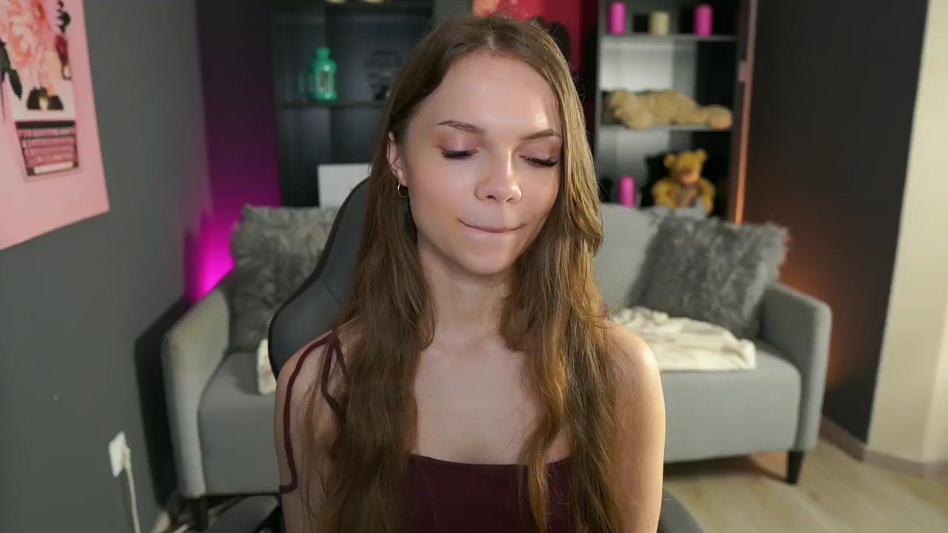 Gallery image thumbnail from Natasha_Malk's myfreecams stream on, 05/11/2024, 14:03 image 8 of 20