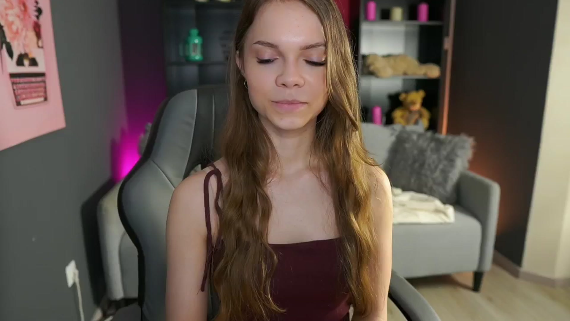 Gallery image thumbnail from Natasha_Malk's myfreecams stream on, 05/11/2024, 17:50 image 16 of 20