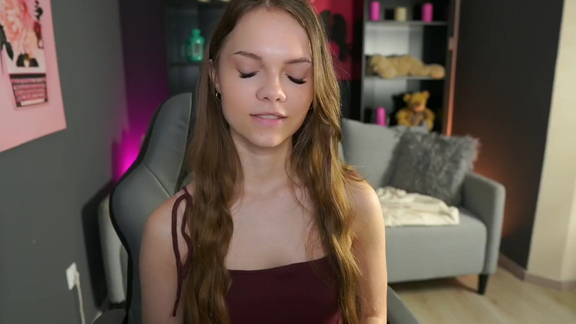 Gallery image thumbnail from Natasha_Malk's myfreecams stream on, 05/11/2024, 17:50 image 14 of 20