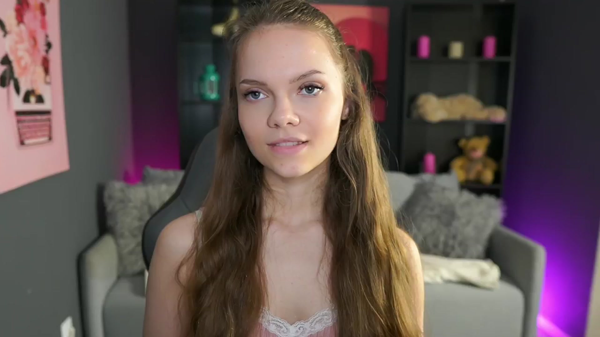 Gallery image thumbnail from Natasha_Malk's myfreecams stream on, 05/12/2024, 11:01 image 20 of 20