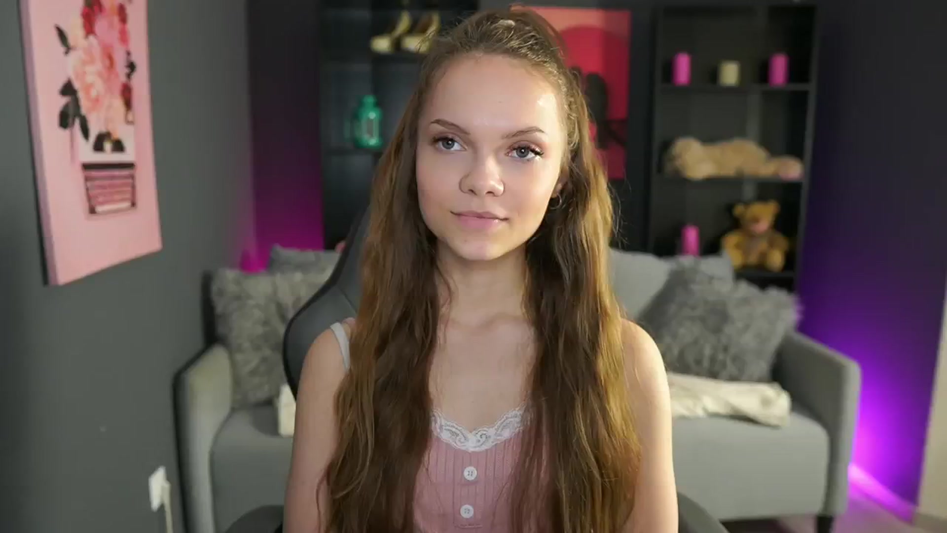 Gallery image thumbnail from Natasha_Malk's myfreecams stream on, 05/12/2024, 15:05 image 14 of 20