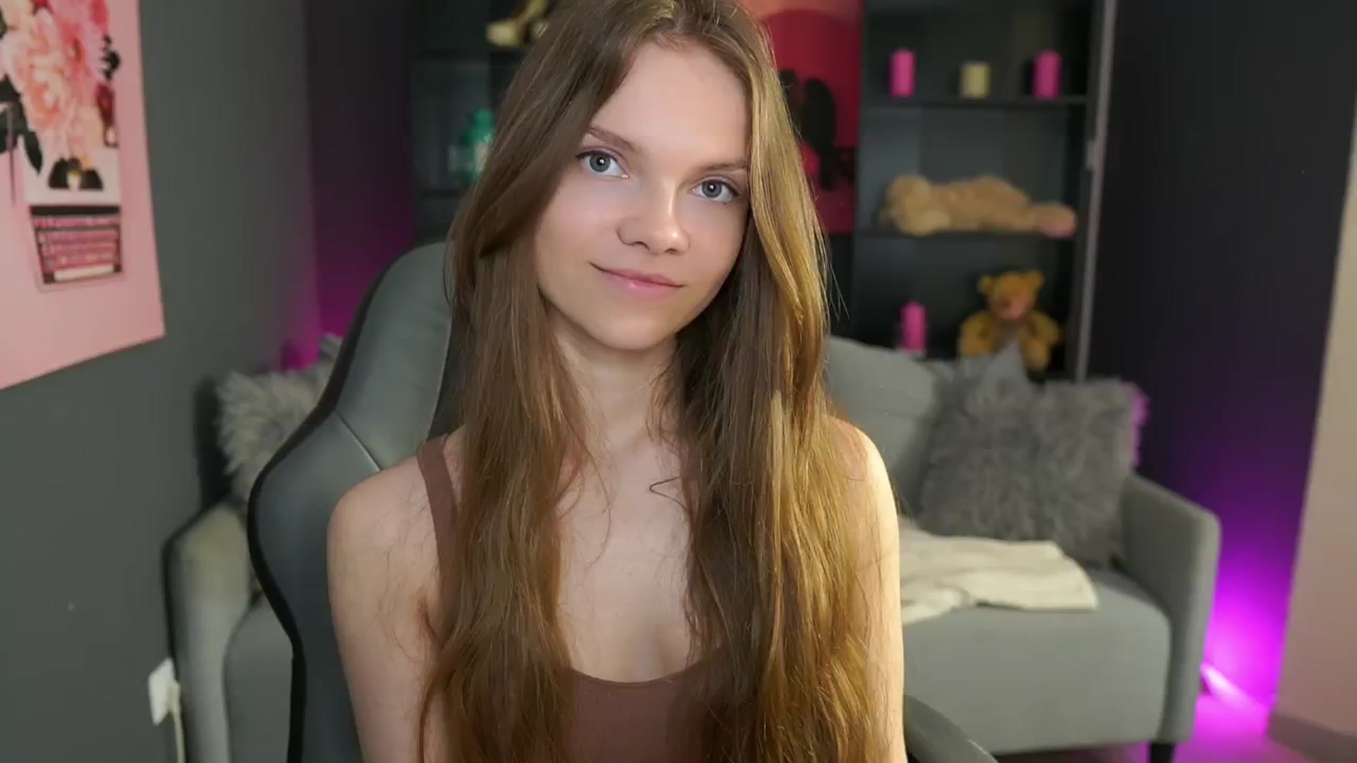 Gallery image thumbnail from Natasha_Malk's myfreecams stream on, 05/22/2024, 15:04 image 11 of 20