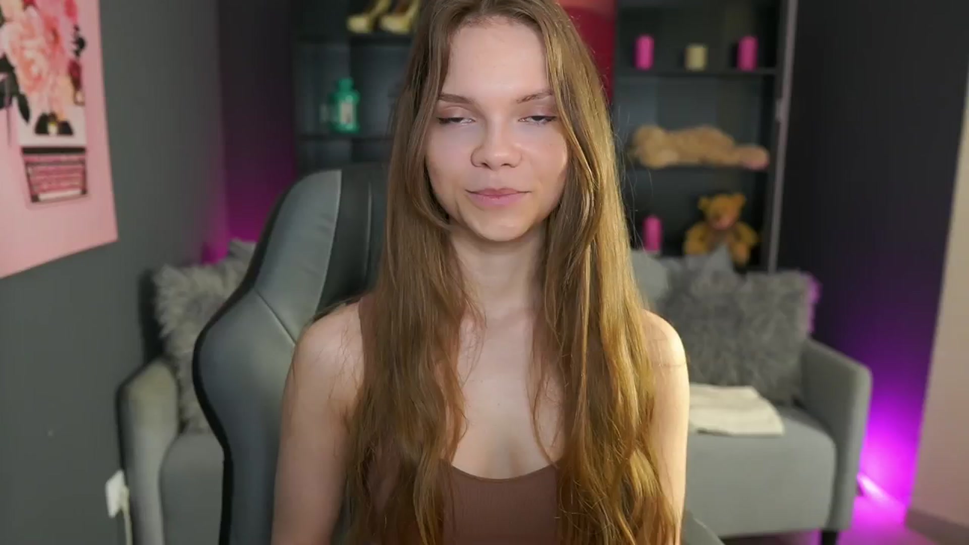 Gallery image thumbnail from Natasha_Malk's myfreecams stream on, 05/22/2024, 15:04 image 3 of 20