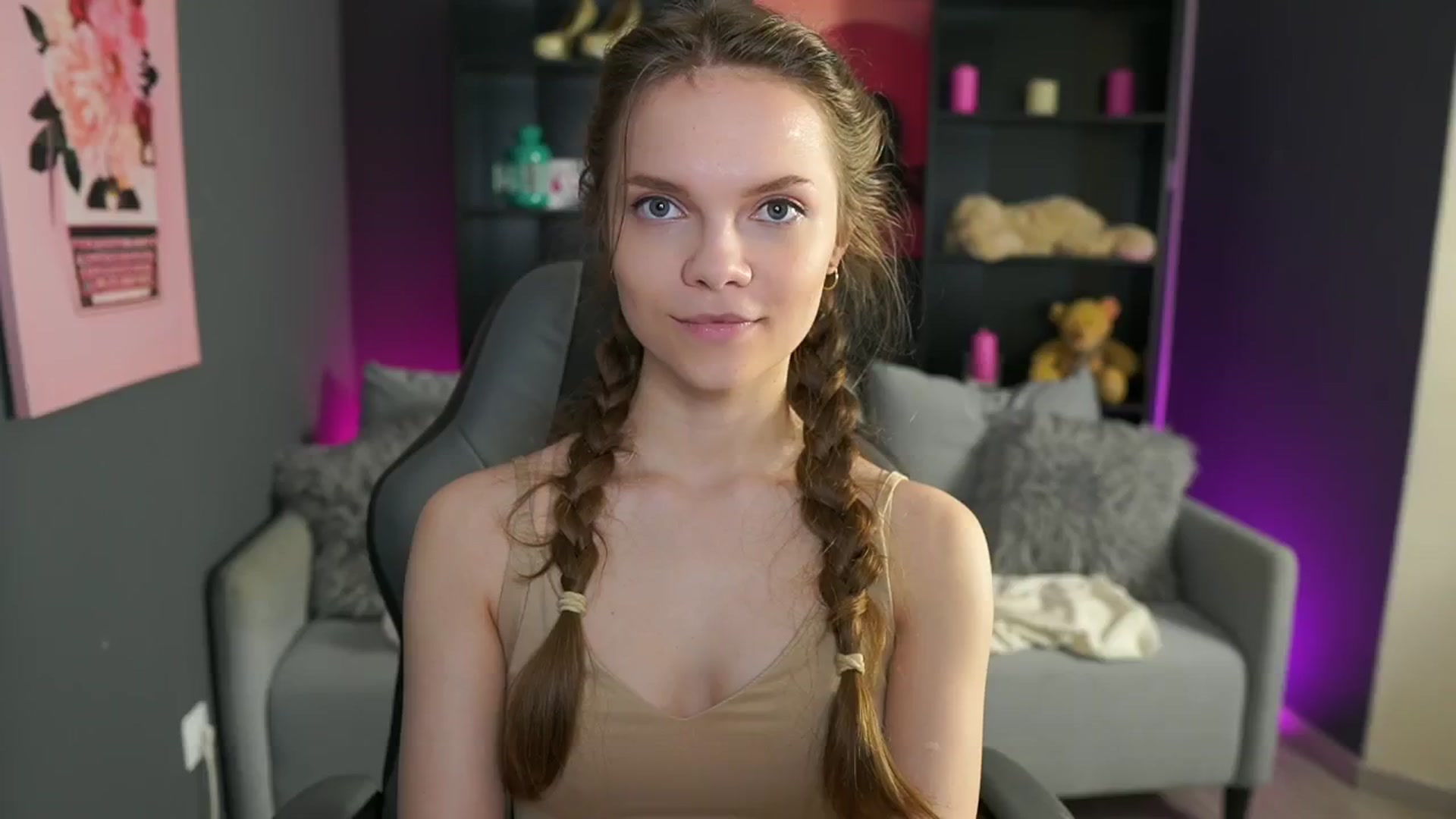 Gallery image thumbnail from Natasha_Malk's myfreecams stream on, 05/25/2024, 14:21 image 11 of 20