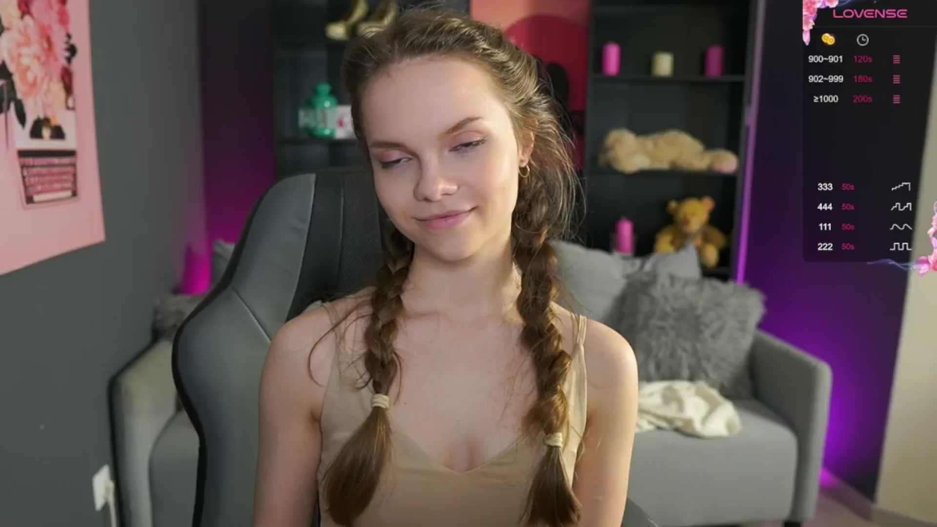 Gallery image thumbnail from Natasha_Malk's myfreecams stream on, 05/25/2024, 18:29 image 14 of 20