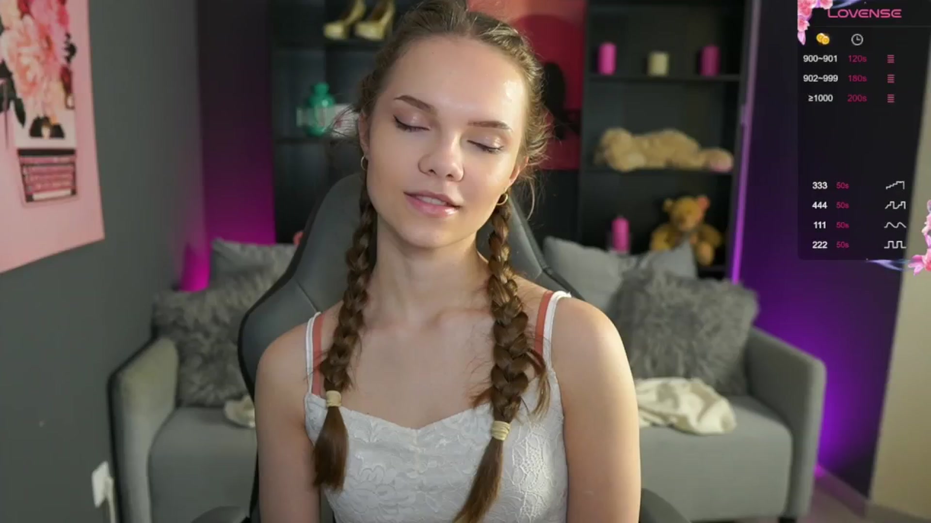 Gallery image thumbnail from Natasha_Malk's myfreecams stream on, 05/26/2024, 12:46 image 11 of 20