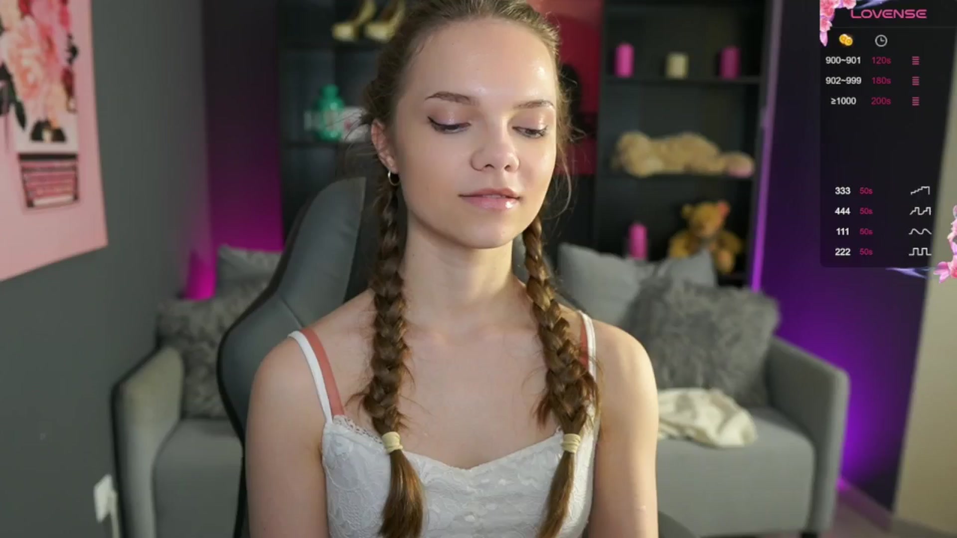 Gallery image thumbnail from Natasha_Malk's myfreecams stream on, 05/26/2024, 17:31 image 7 of 20