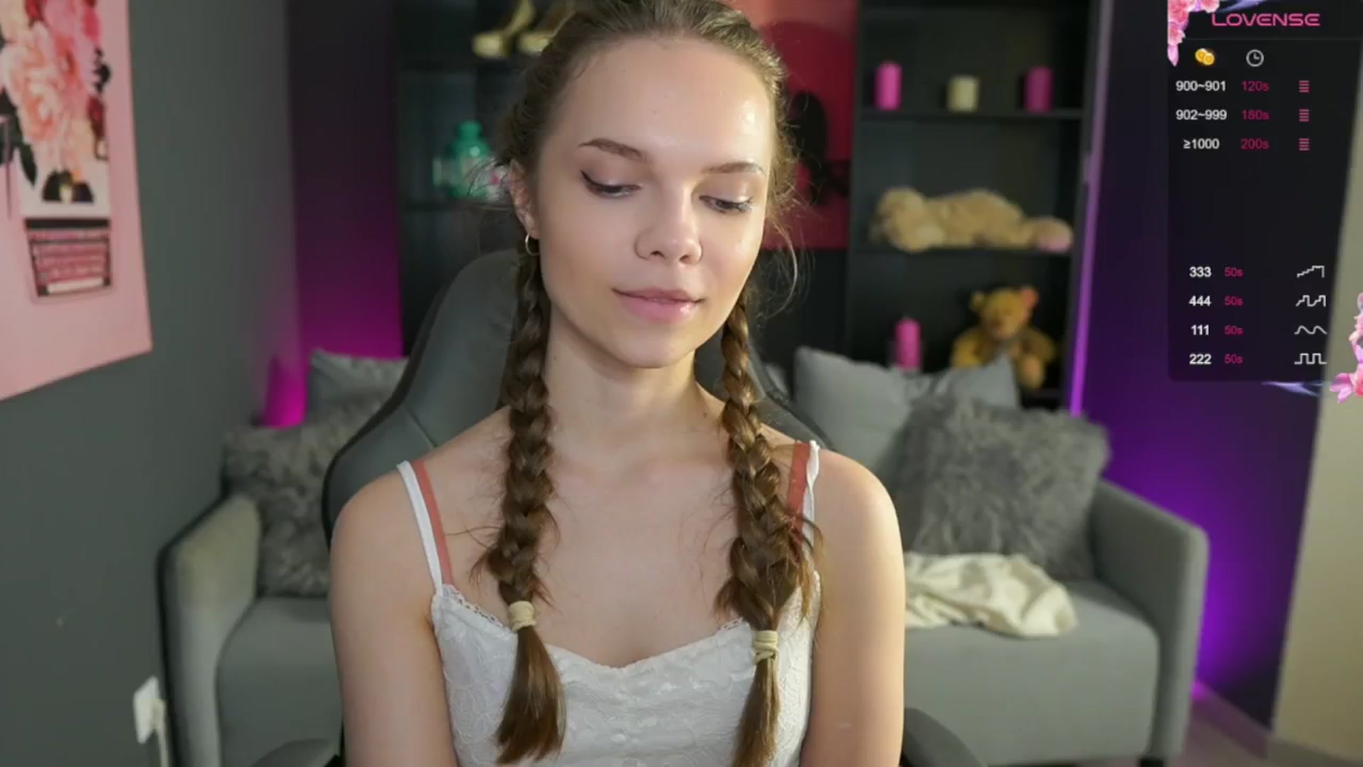 Gallery image thumbnail from Natasha_Malk's myfreecams stream on, 05/26/2024, 18:29 image 3 of 20