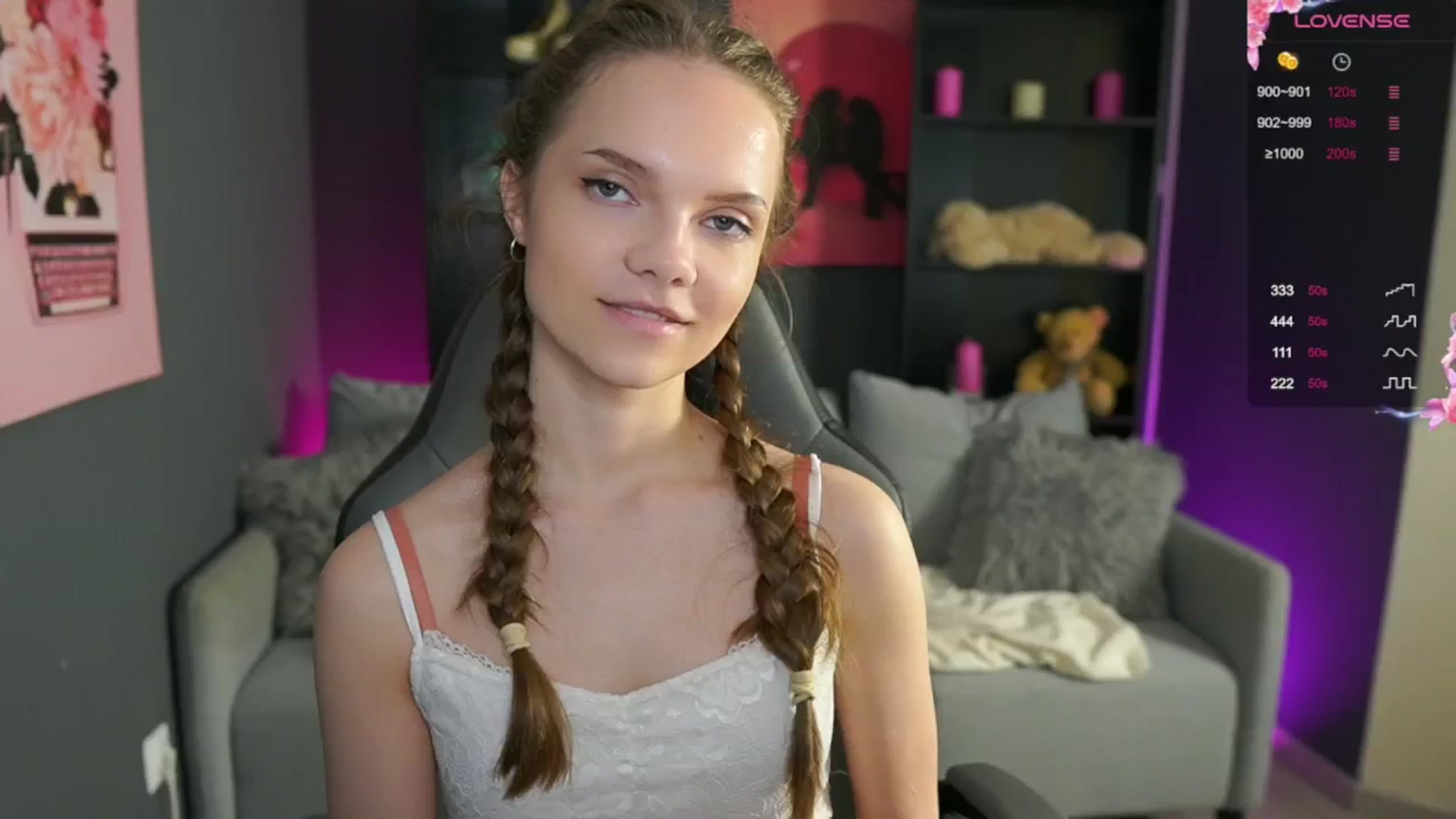 Gallery image thumbnail from Natasha_Malk's myfreecams stream on, 05/26/2024, 18:29 image 14 of 20