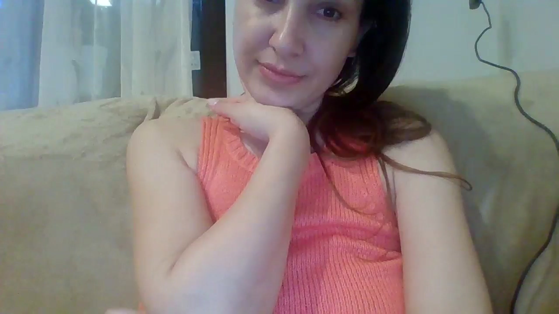 Gallery image thumbnail from Natashabela's myfreecams stream on, 12/19/2024, 14:13 image 18 of 20