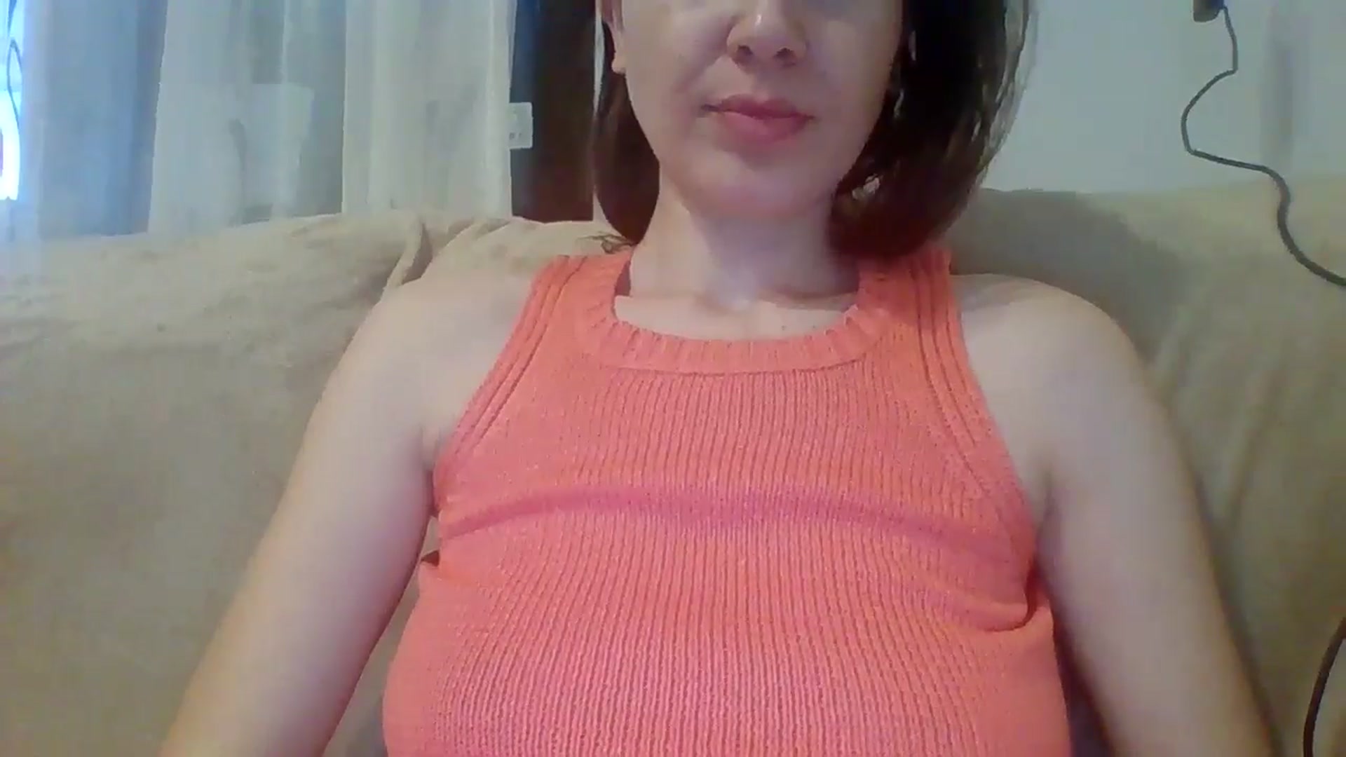 Gallery image thumbnail from Natashabela's myfreecams stream on, 12/19/2024, 14:13 image 15 of 20