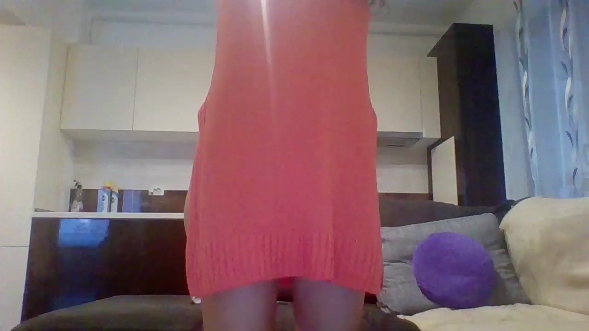 Gallery image thumbnail from Natashabela's myfreecams stream on, 12/19/2024, 14:13 image 1 of 20