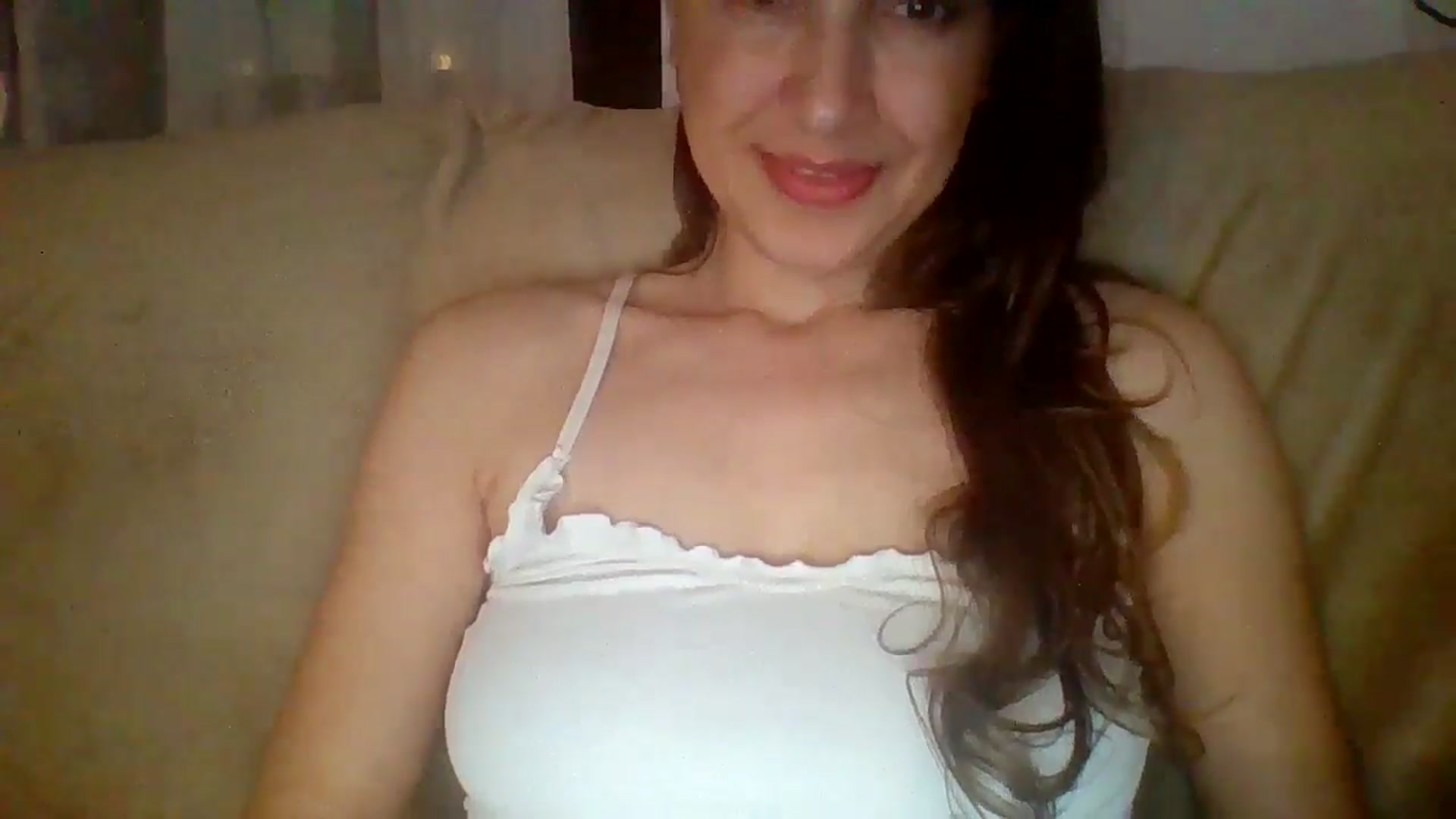 Gallery image thumbnail from Natashabela's myfreecams stream on, 12/19/2024, 15:46 image 13 of 20