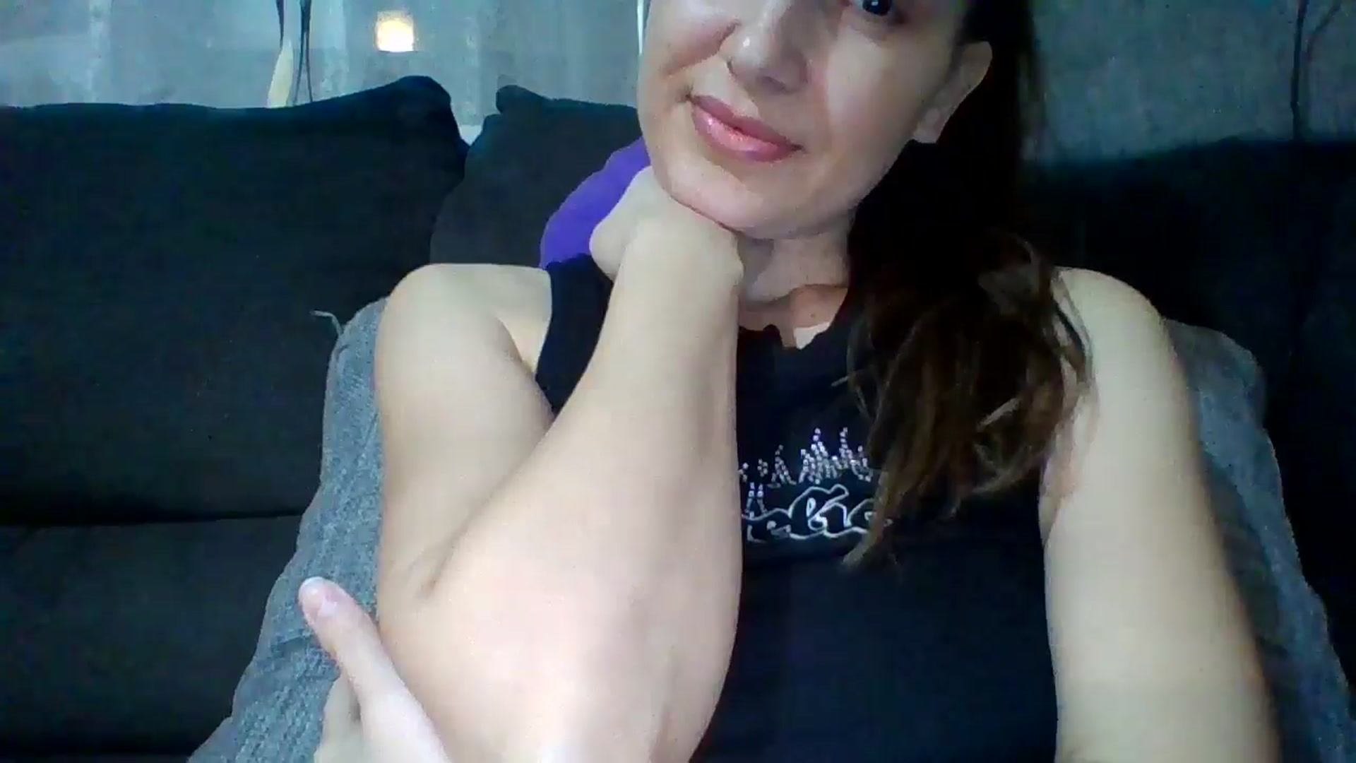 Gallery image thumbnail from Natashabela's myfreecams stream on, 12/27/2024, 13:59 image 14 of 20