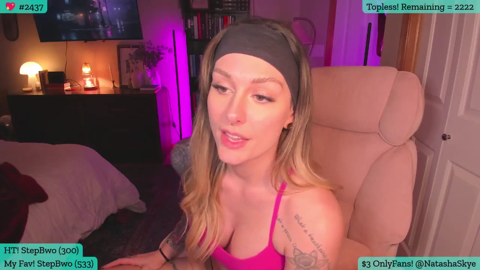 Gallery image thumbnail from Natashaskye's myfreecams stream on, 04/05/2026, 05:05 image 10 of 20