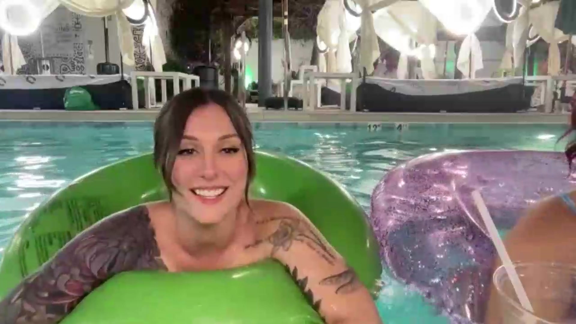 Gallery image thumbnail from Natashaskye's myfreecams stream on, 05/20/2026, 08:05 image 16 of 20