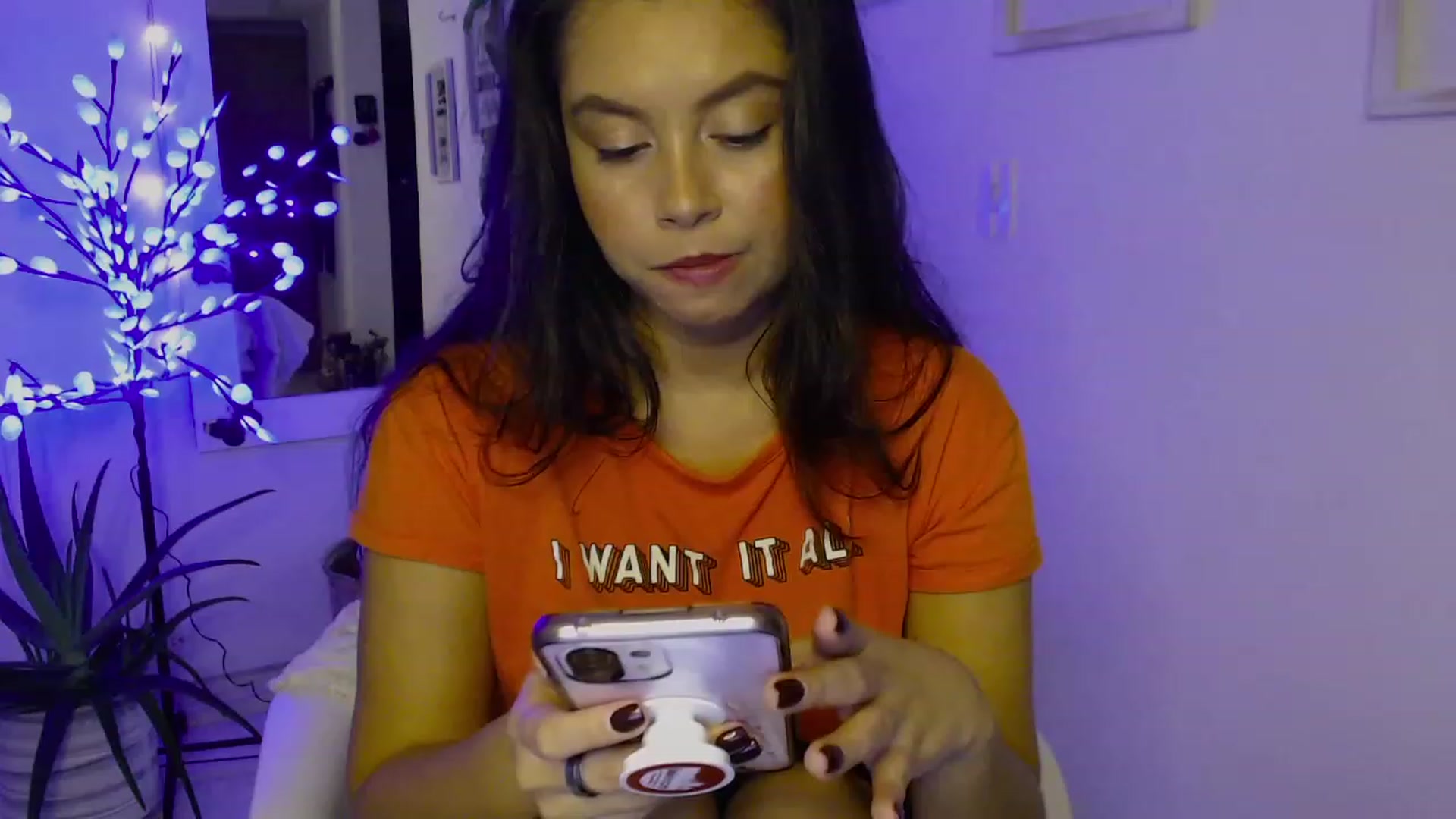 Gallery image thumbnail from Natha_Jones's myfreecams stream on, 12/16/2022, 02:01 image 12 of 20