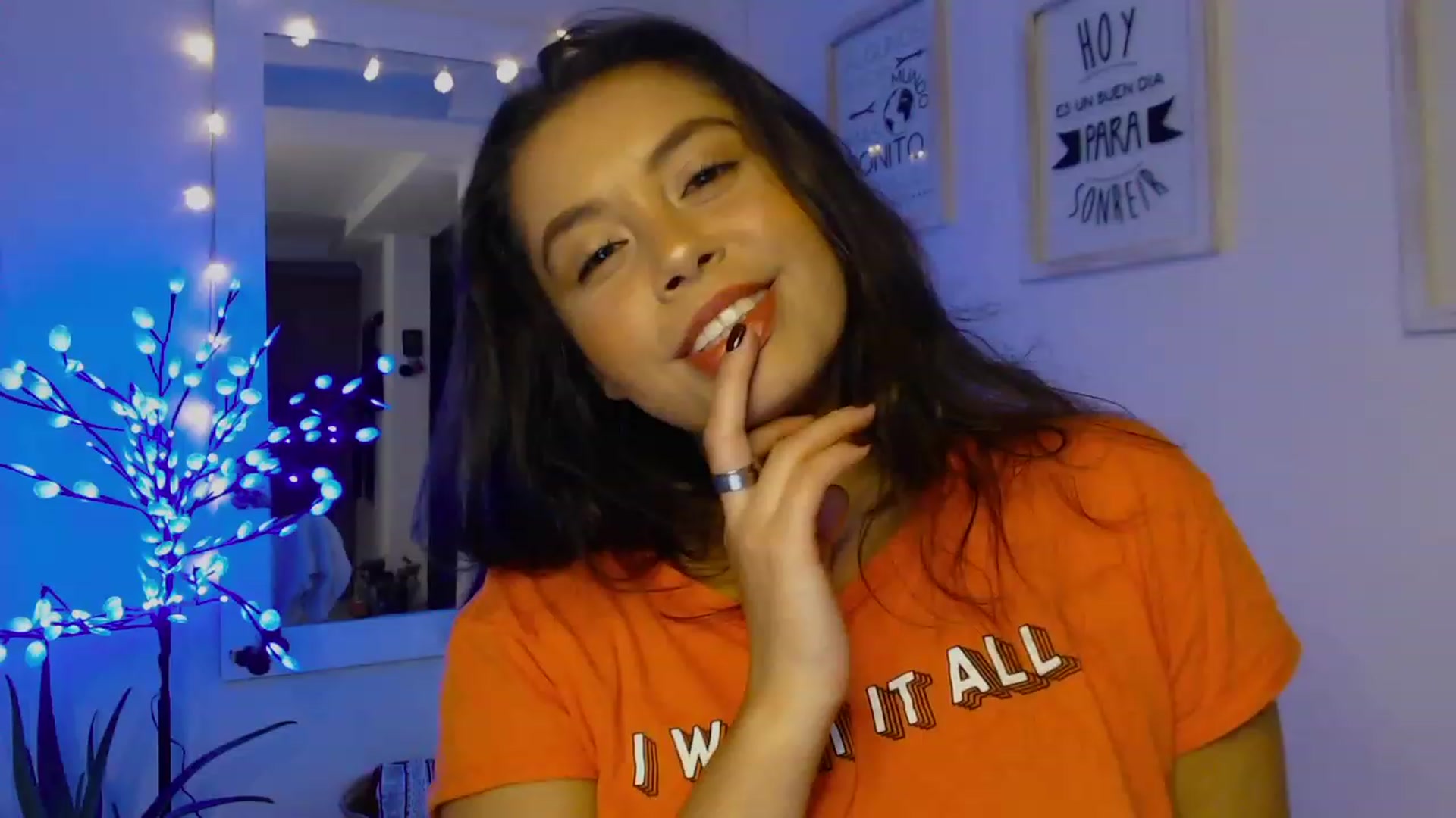Gallery image thumbnail from Natha_Jones's myfreecams stream on, 12/16/2022, 02:01 image 8 of 20