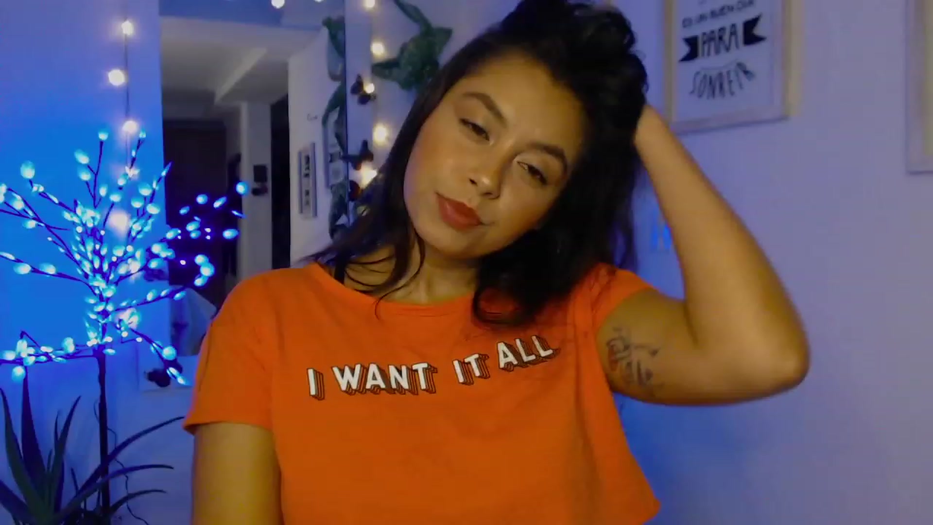 Gallery image thumbnail from Natha_Jones's myfreecams stream on, 12/16/2022, 02:01 image 10 of 20