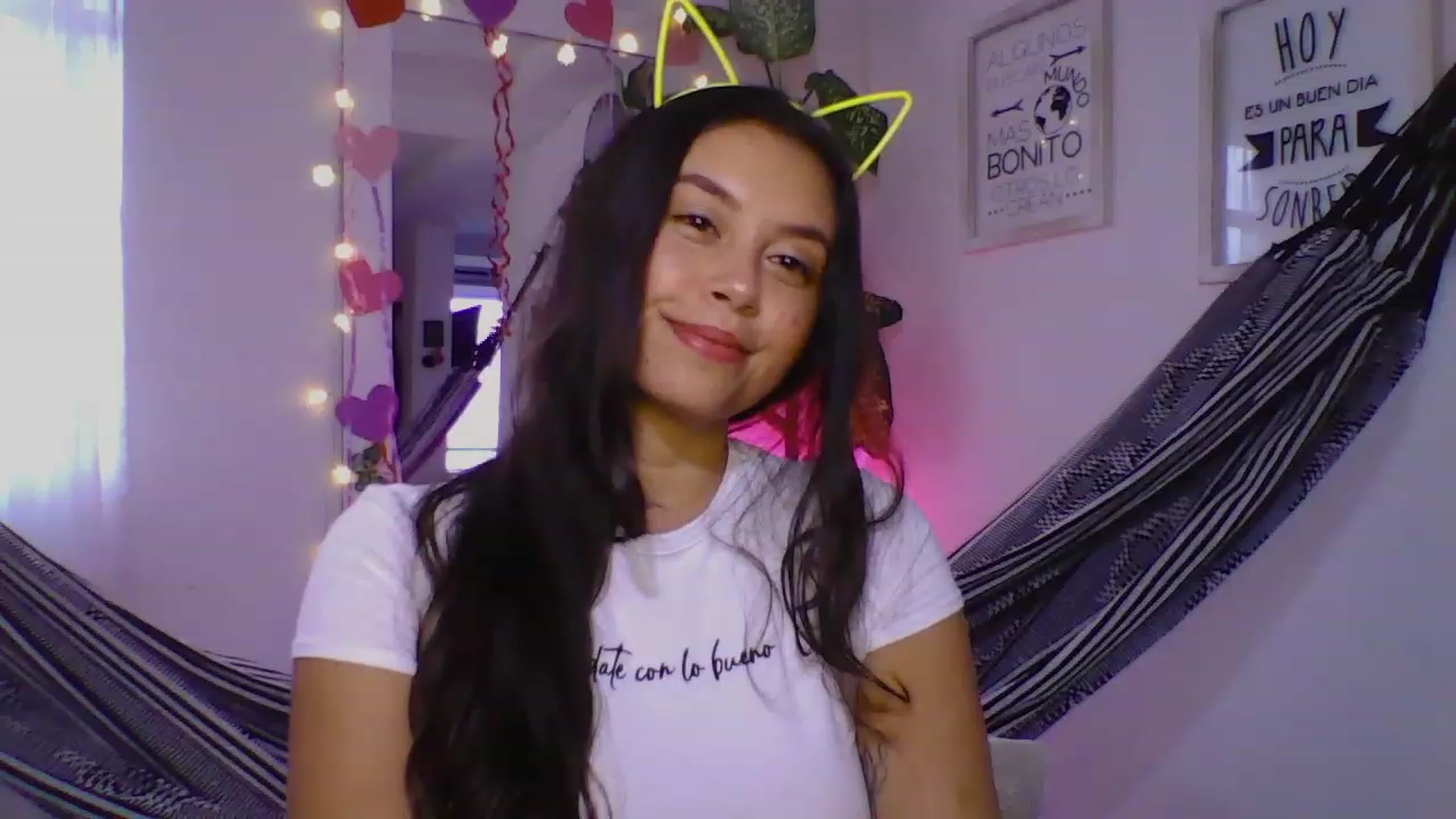 Gallery image thumbnail from Natha_Jones's myfreecams stream on, 02/22/2023, 22:48 image 14 of 20