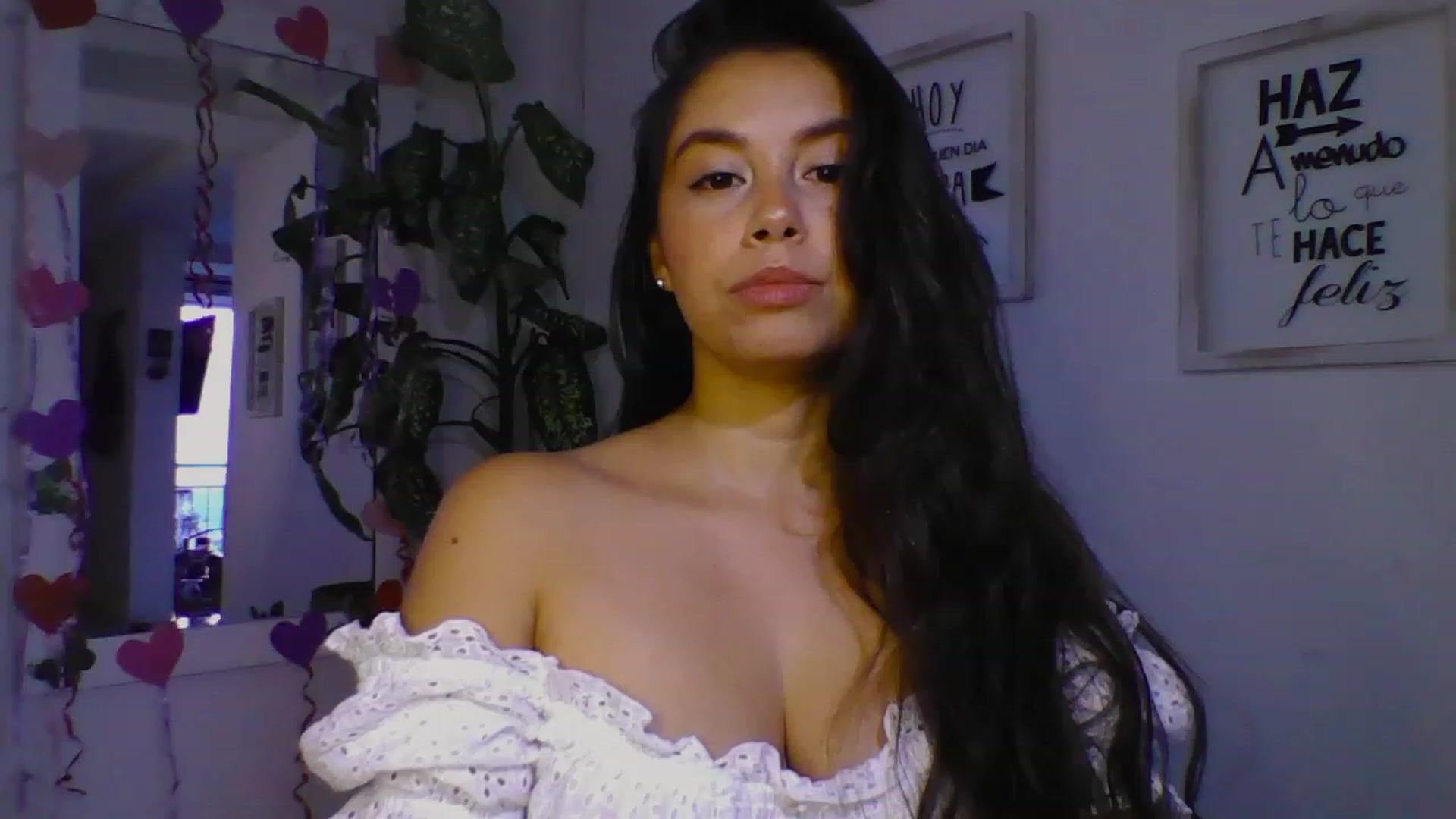 Gallery image thumbnail from Natha_Jones's myfreecams stream on, 02/24/2023, 22:59 image 8 of 20