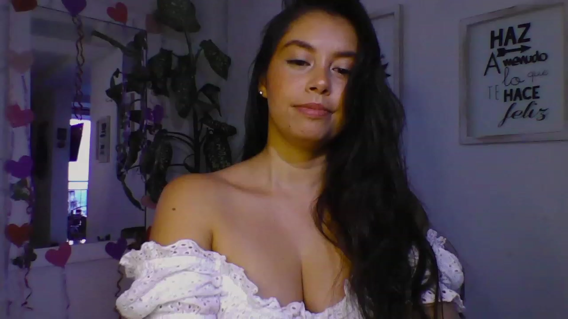 Gallery image thumbnail from Natha_Jones's myfreecams stream on, 02/24/2023, 22:59 image 9 of 20