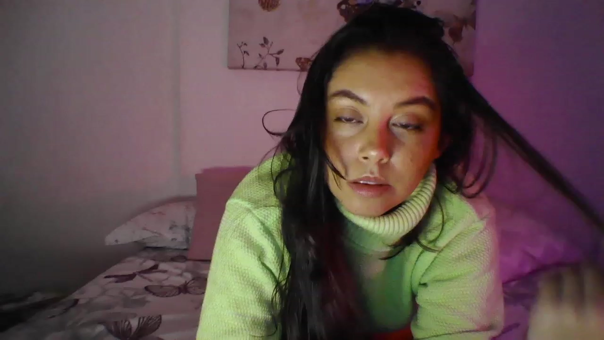 Gallery image thumbnail from Natha_Jones's myfreecams stream on, 03/28/2023, 24:30 image 4 of 20