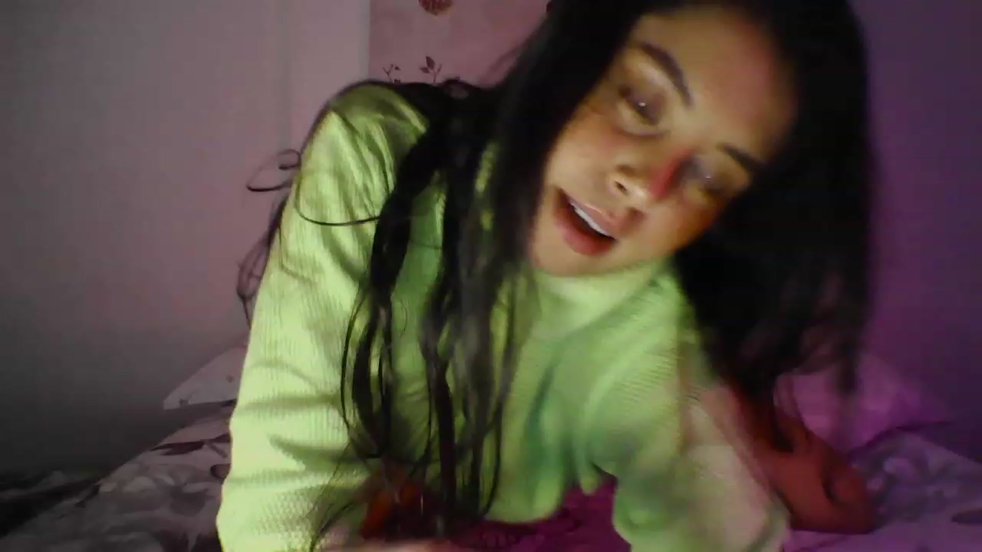 Gallery image thumbnail from Natha_Jones's myfreecams stream on, 03/28/2023, 24:30 image 10 of 20