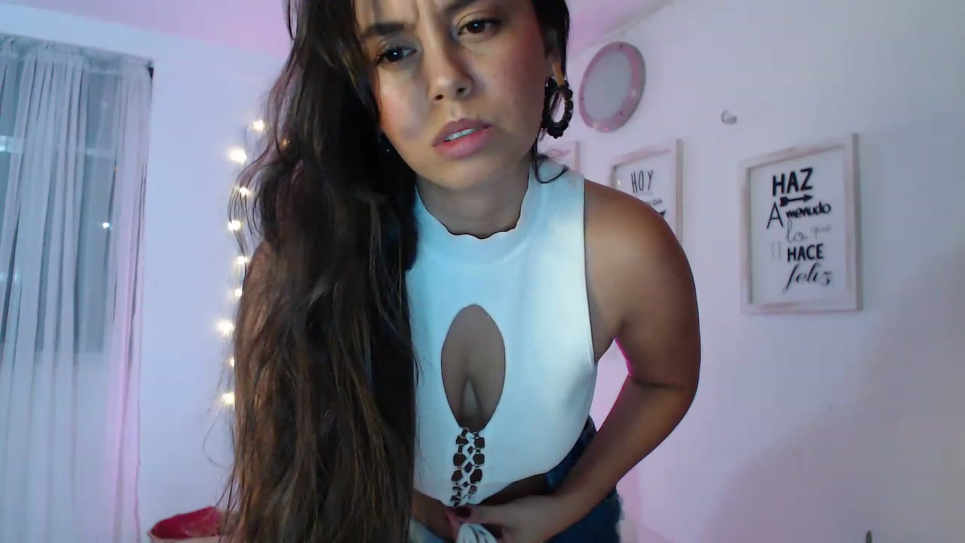 Gallery image thumbnail from Natha_Jones's myfreecams stream on, 04/29/2023, 03:33 image 16 of 20
