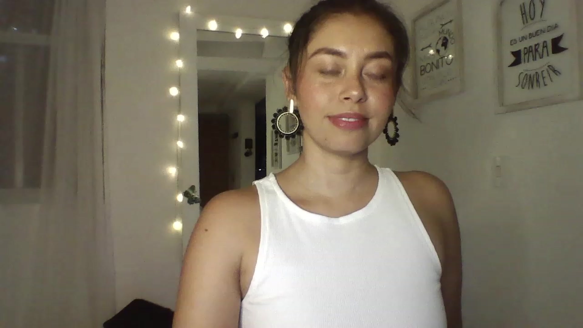 Gallery image thumbnail from Natha_Jones's myfreecams stream on, 05/07/2023, 24:31 image 4 of 20