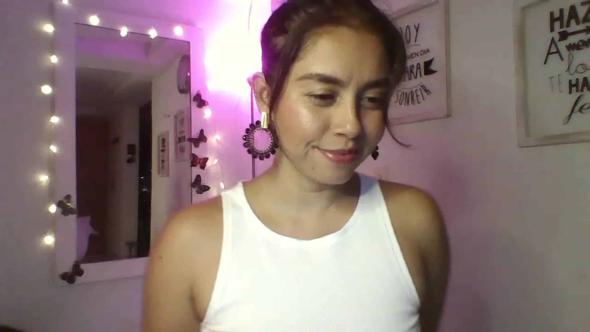 Gallery image thumbnail from Natha_Jones's myfreecams stream on, 05/07/2023, 24:31 image 17 of 20