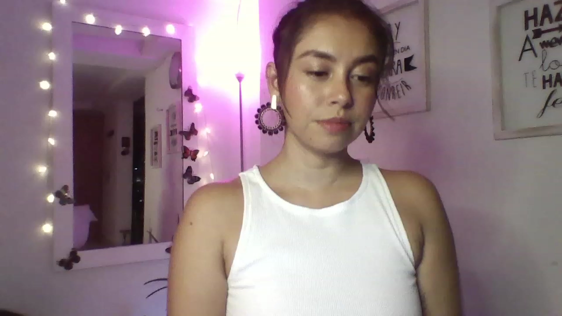 Gallery image thumbnail from Natha_Jones's myfreecams stream on, 05/07/2023, 24:31 image 19 of 20
