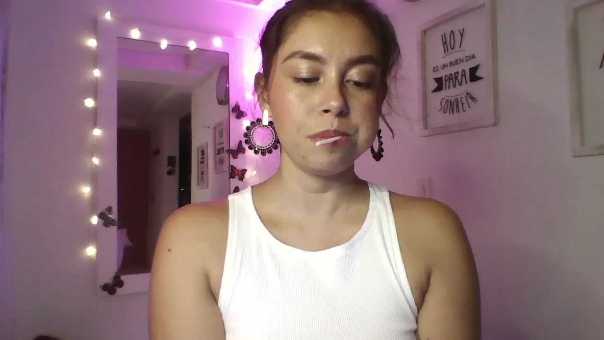 Gallery image thumbnail from Natha_Jones's myfreecams stream on, 05/07/2023, 24:31 image 12 of 20