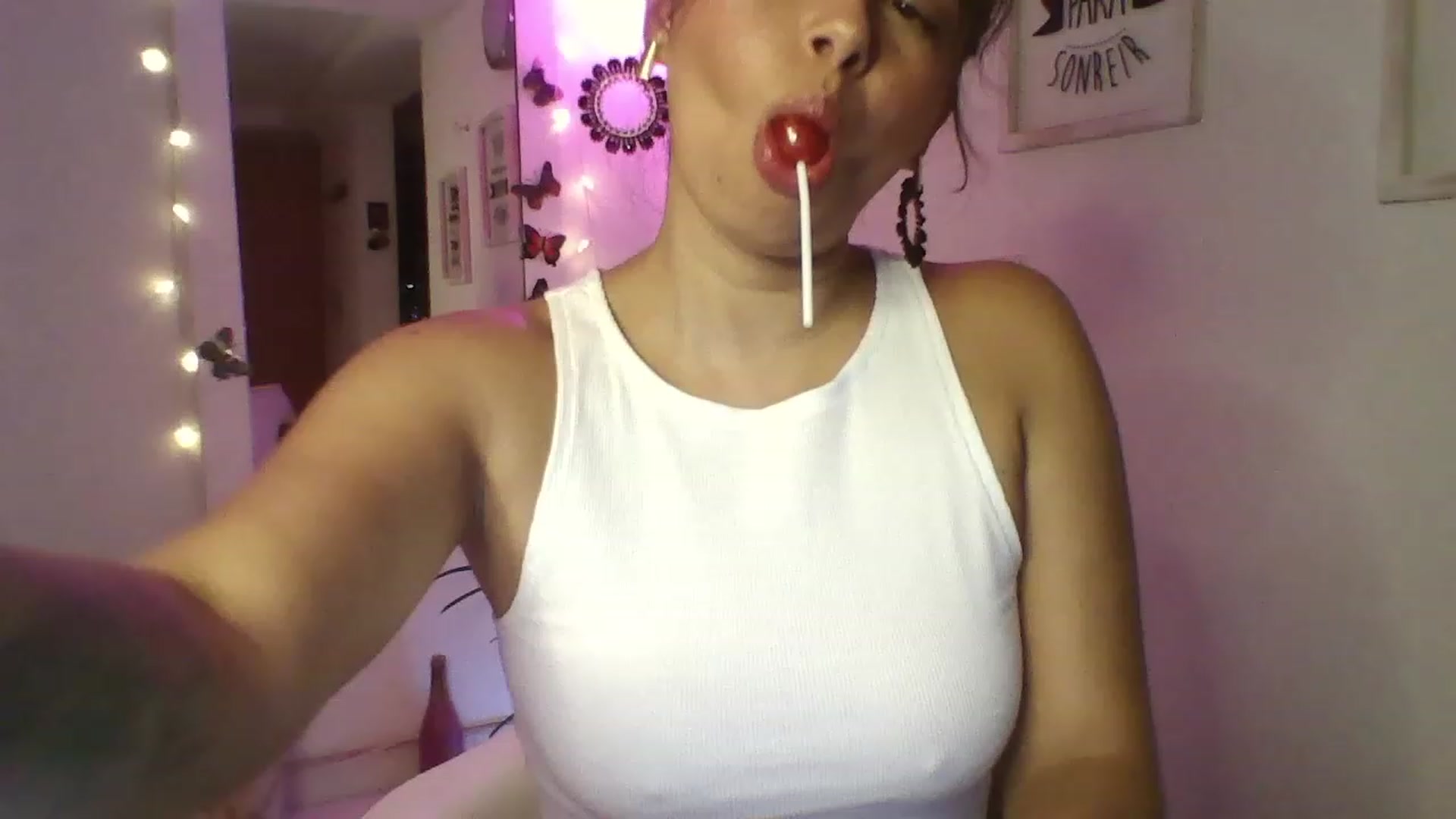 Gallery image thumbnail from Natha_Jones's myfreecams stream on, 05/07/2023, 24:31 image 8 of 20
