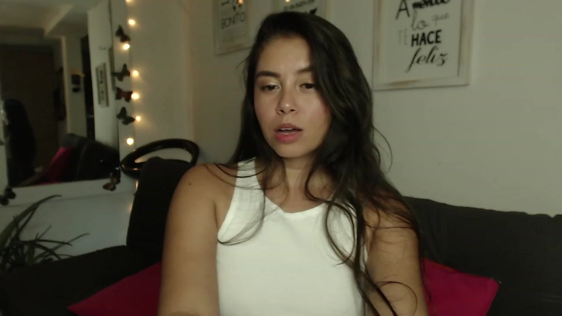 Gallery image thumbnail from Natha_Jones's myfreecams stream on, 08/03/2023, 24:12 image 11 of 20