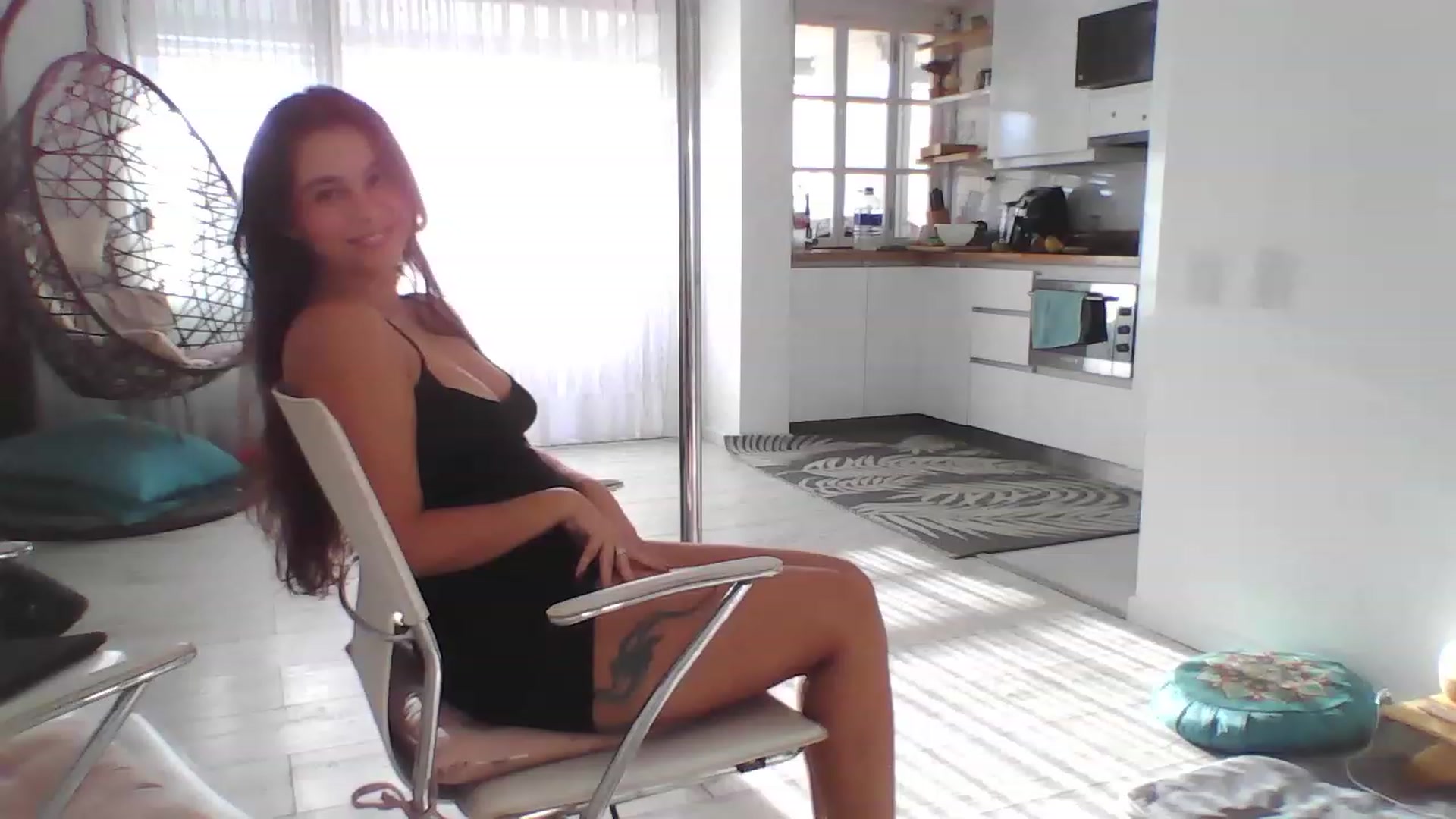 Gallery image thumbnail from Natha_Jones's myfreecams stream on, 09/01/2023, 22:21 image 15 of 20