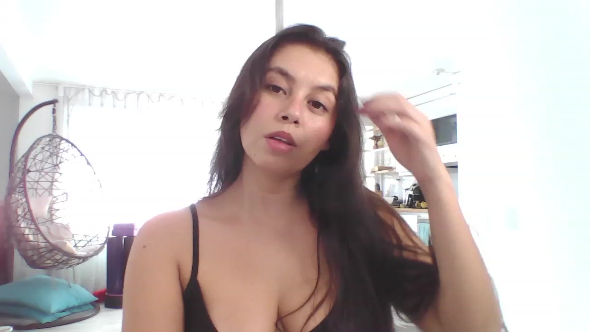 Gallery image thumbnail from Natha_Jones's myfreecams stream on, 09/01/2023, 22:21 image 6 of 20