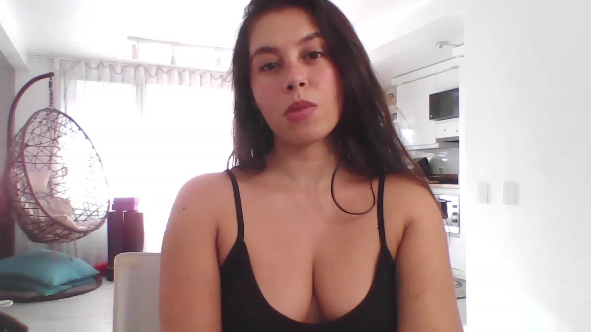 Gallery image thumbnail from Natha_Jones's myfreecams stream on, 09/01/2023, 22:21 image 8 of 20