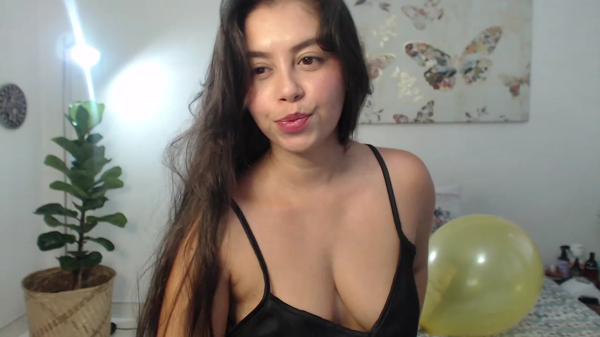 Gallery image thumbnail from Natha_Jones's myfreecams stream on, 01/12/2024, 13:10 image 9 of 20