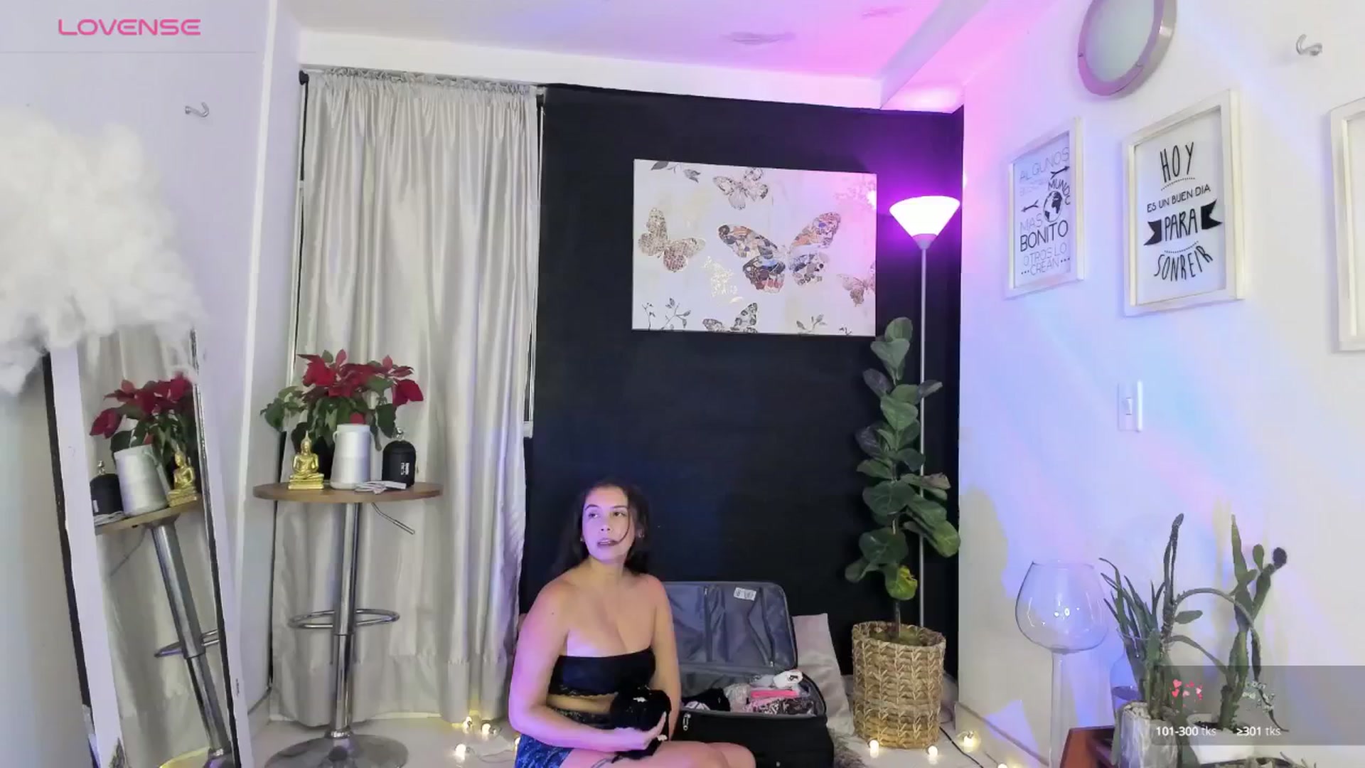 Gallery image thumbnail from Natha_Jones's myfreecams stream on, 04/25/2024, 07:13 image 5 of 20