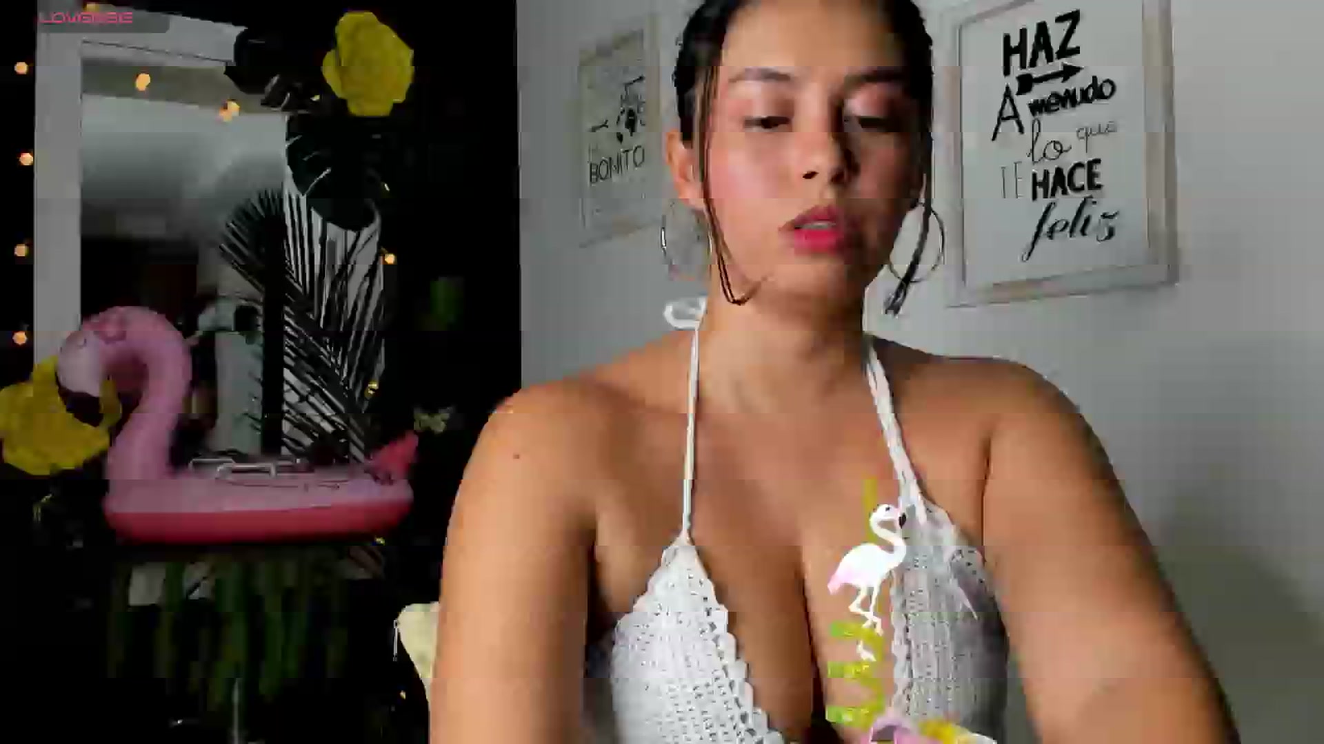 Gallery image thumbnail from Natha_Jones's myfreecams stream on, 06/22/2024, 24:00 image 15 of 20