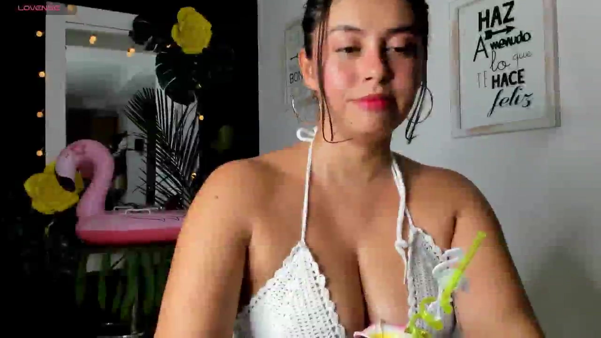 Gallery image thumbnail from Natha_Jones's myfreecams stream on, 06/22/2024, 24:00 image 6 of 20